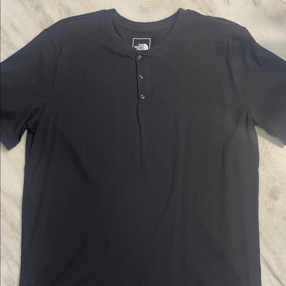 The North Face Men's Black Short Sleeve Henley